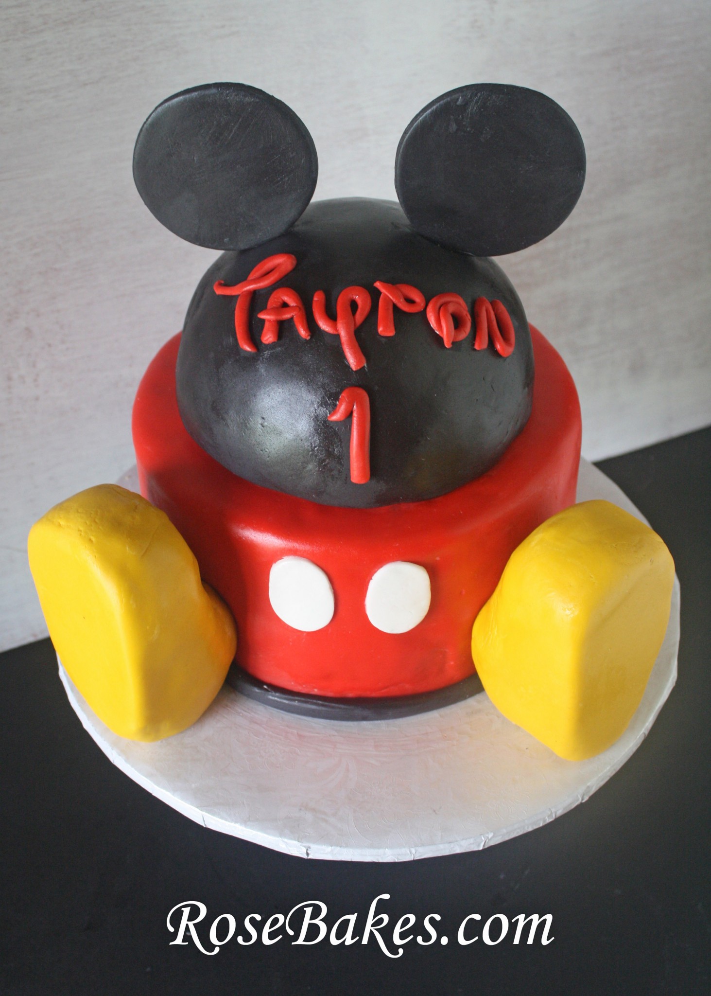 Mickey Mouse Clubhouse Cake