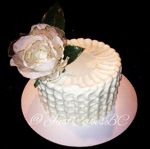 Simple and Elegant Birthday Cake