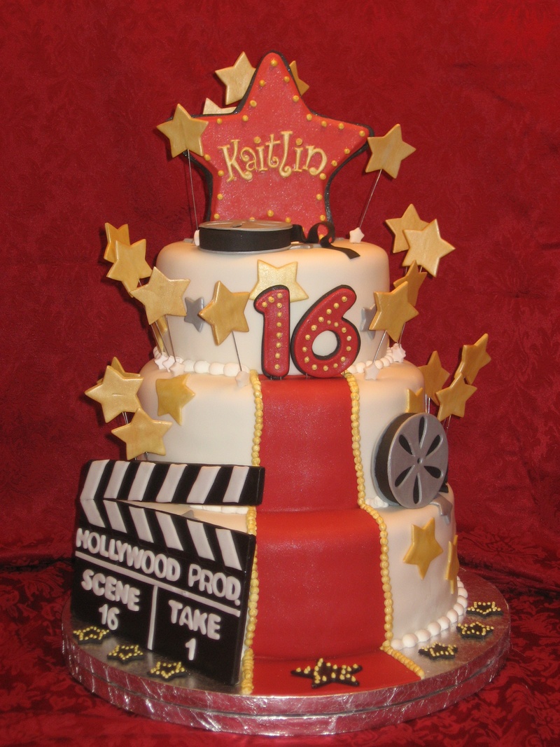 Sweet 16 Hollywood Theme Cake