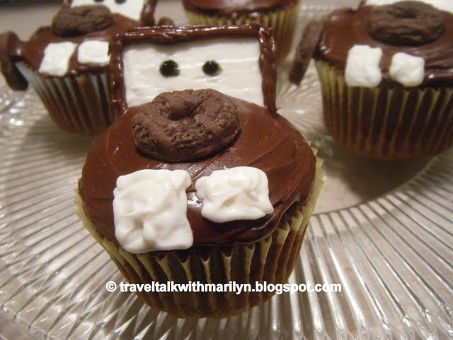 Disney Cars Tow Mater Cupcakes