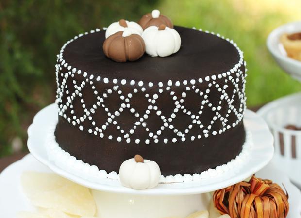 Elegant Fall Birthday Cake Ideas