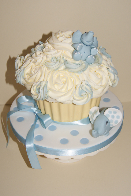 Giant Cupcake Baby Shower