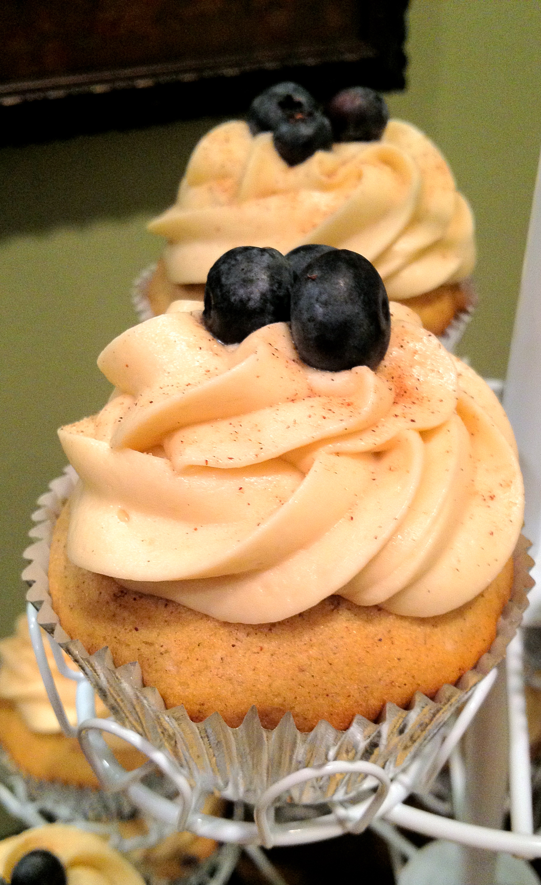 Pancake Cupcakes with Maple Frosting