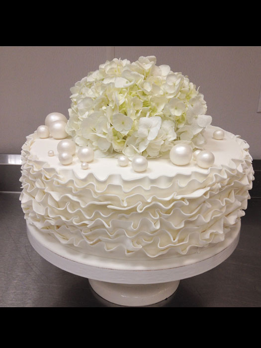 Single Tier Wedding Cake Pictures