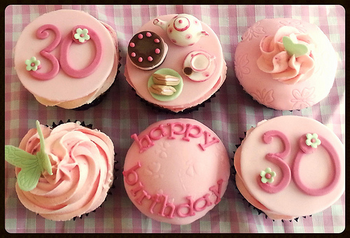 30th Birthday Cupcake Cake