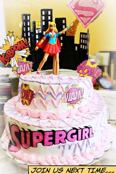 DC Super Heroes Birthday Cake Girls