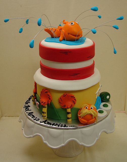 Dr. Seuss Happy Birthday Cake