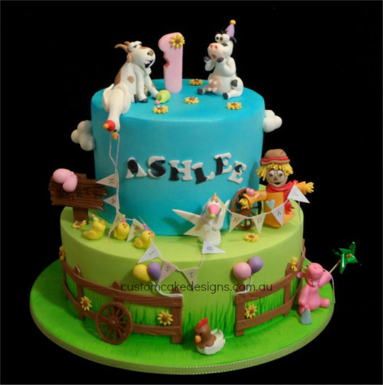 Farm Animals Birthday Cake