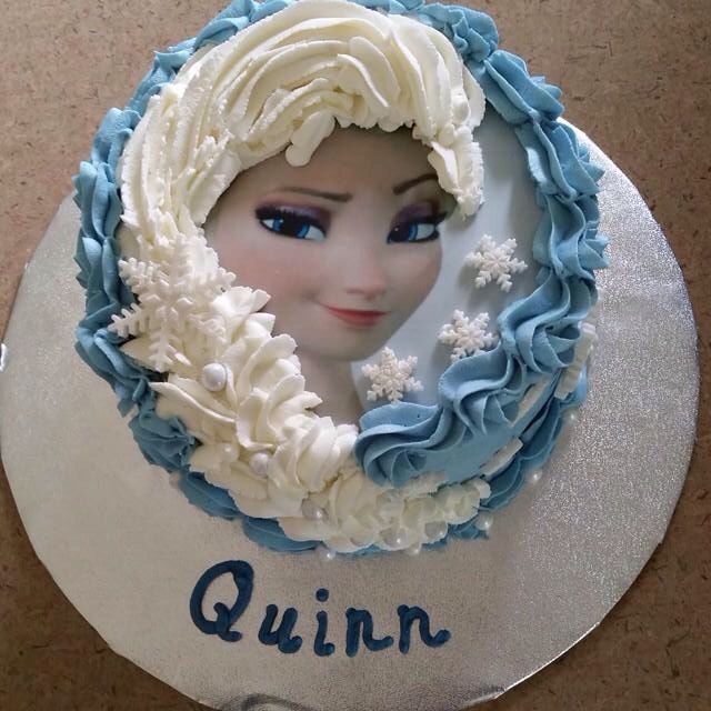 Frozen Elsa Braid Cake Faces