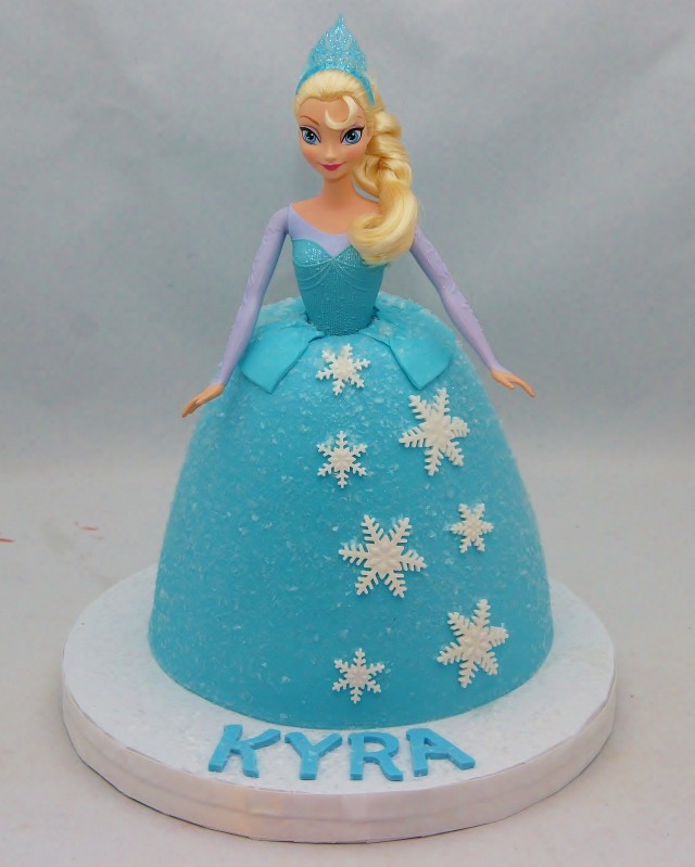 Frozen Elsa Doll Birthday Cake