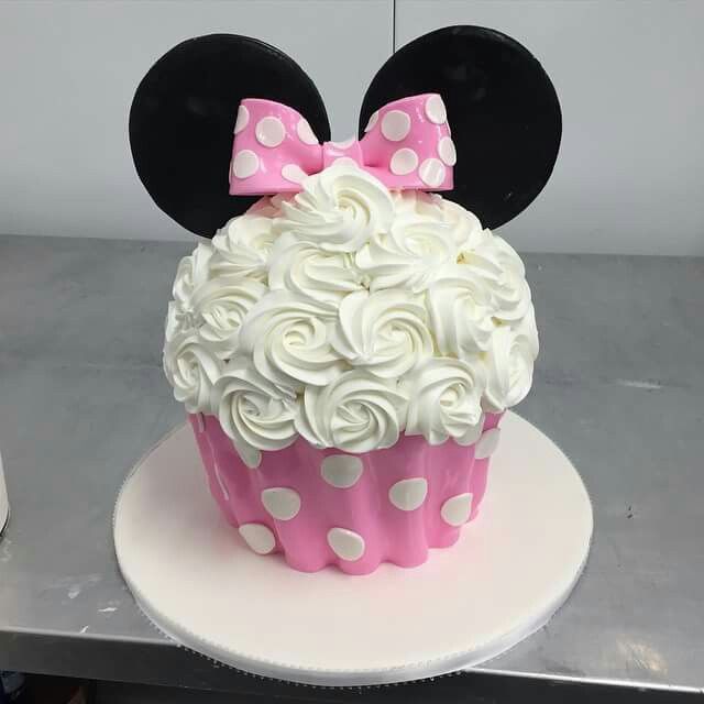 8 Minnie Mouse Birthday Cake With Cupcakes Photo Minnie Mouse