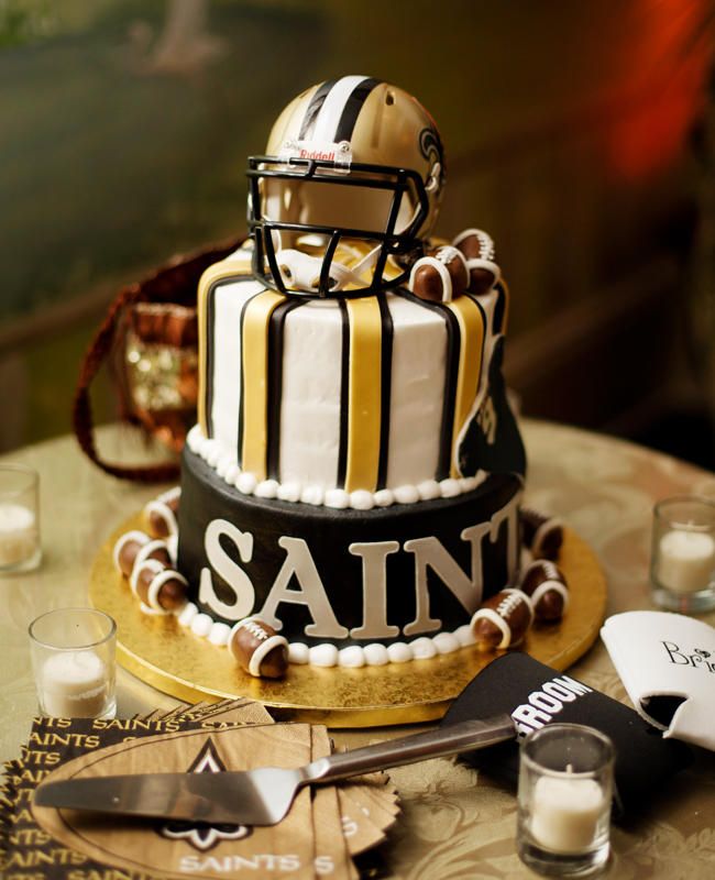 New Orleans Saints Cake