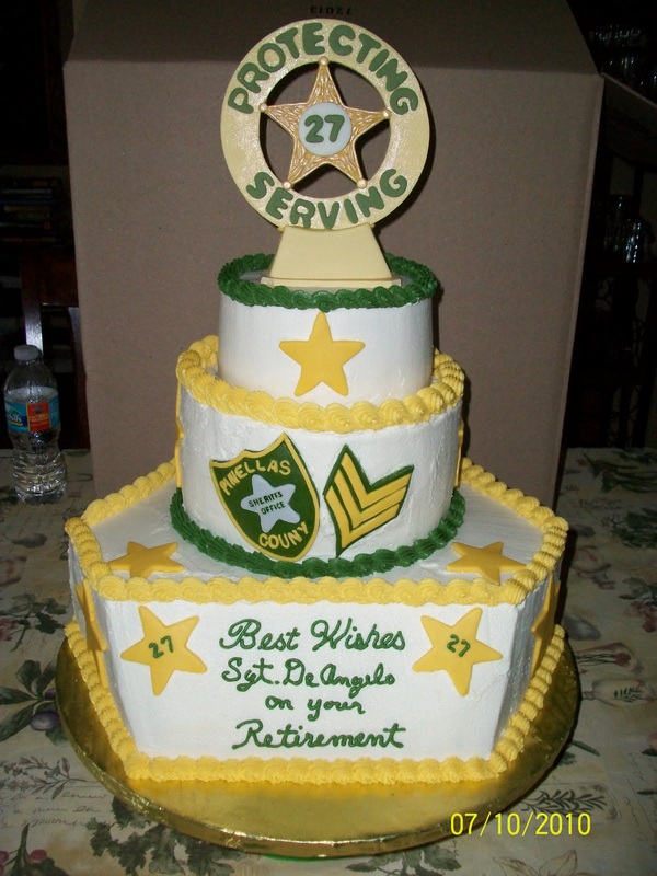 7 Photos of Holiday Retirement Cakes