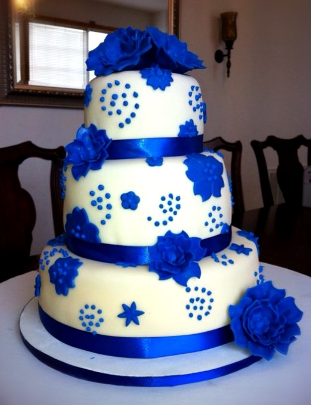 10 Photos of Royal Blue Birthday Cakes