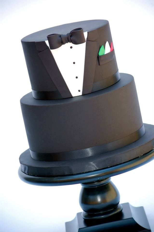 Tuxedo Grooms Cake