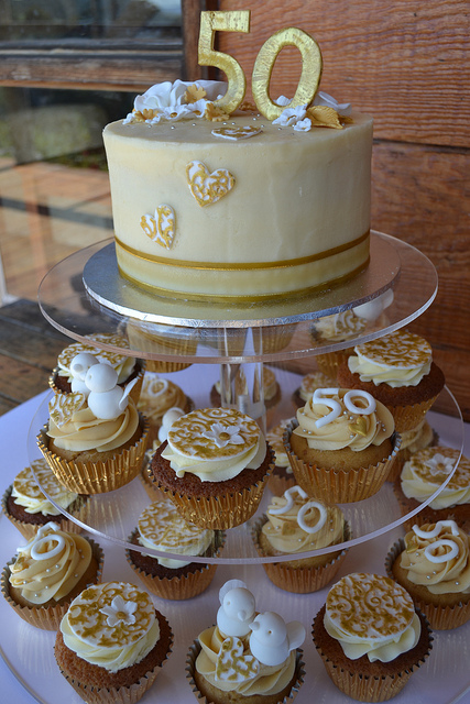 50th Wedding Anniversary Cake Cupcakes