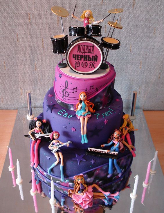 Band Themed Birthday Cakes