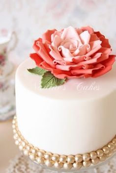 Beautiful Flower Cake