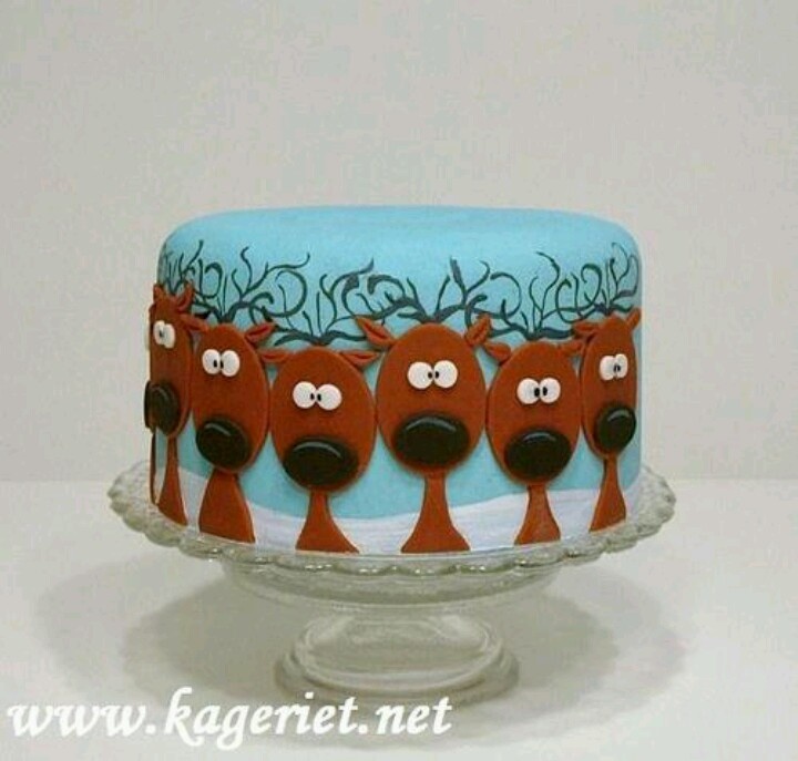 9 Photos of Reindeer Christmas Birthday Cakes