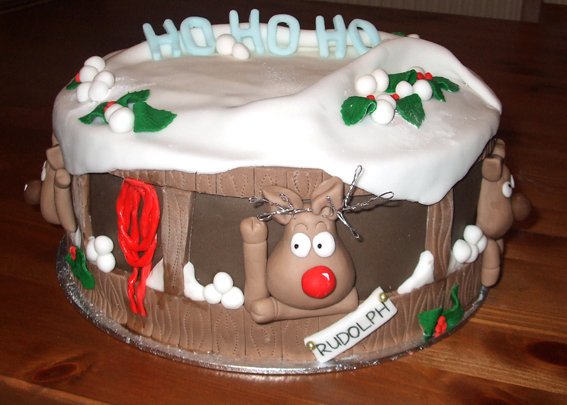 Christmas Reindeer Cake