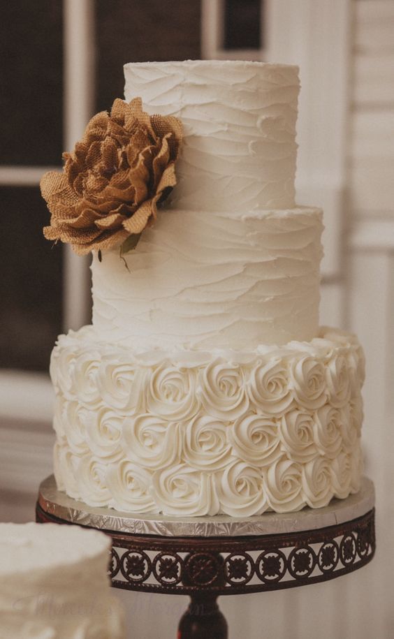 Elegant Three Tier Wedding Cake