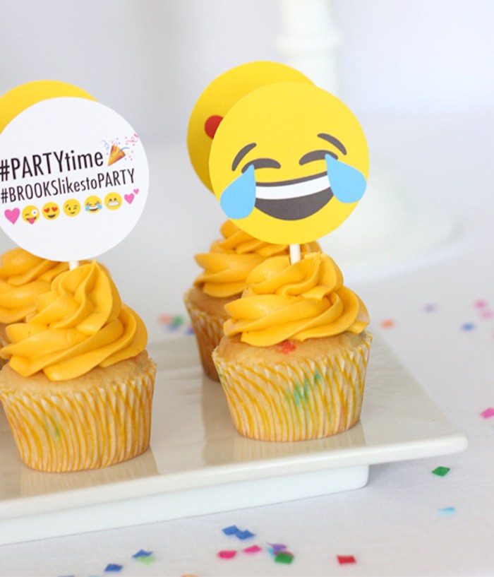 Emoji Birthday Party Cupcakes