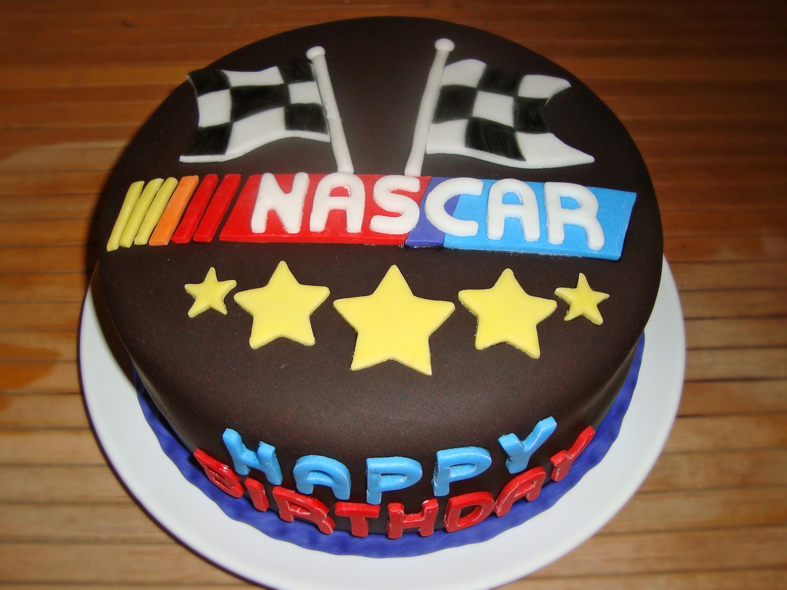 9 Photos of NASCAR Retirement Cakes For Men