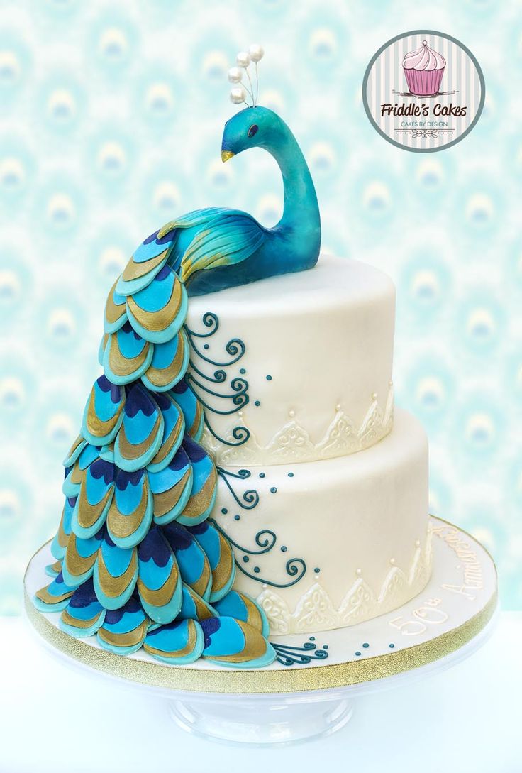 Peacock Wedding Cake Cupcakes