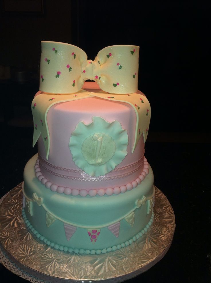 Shabby Chic Birthday Cake