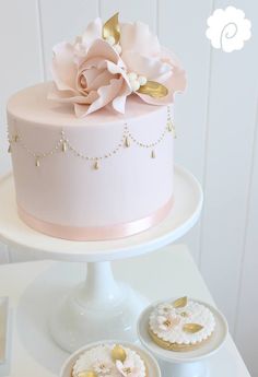 Simple 2 Tier Wedding Cakes