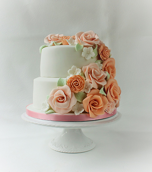 2 Tier Wedding Cakes with Flowers