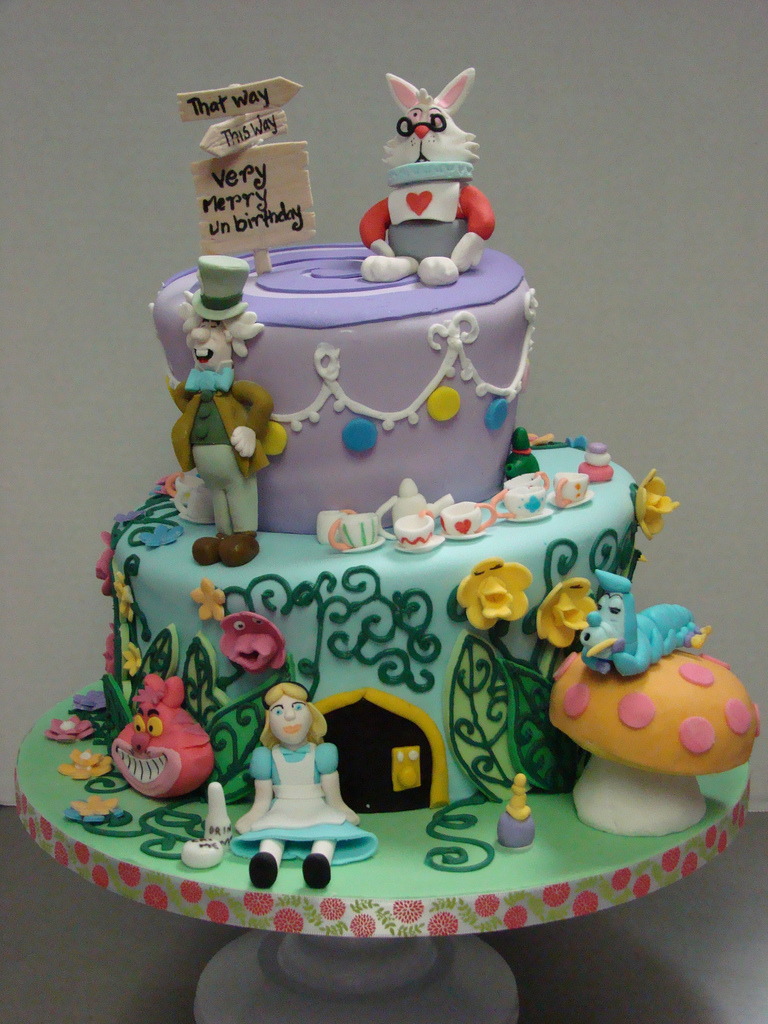 Alice and Wonderland Cake