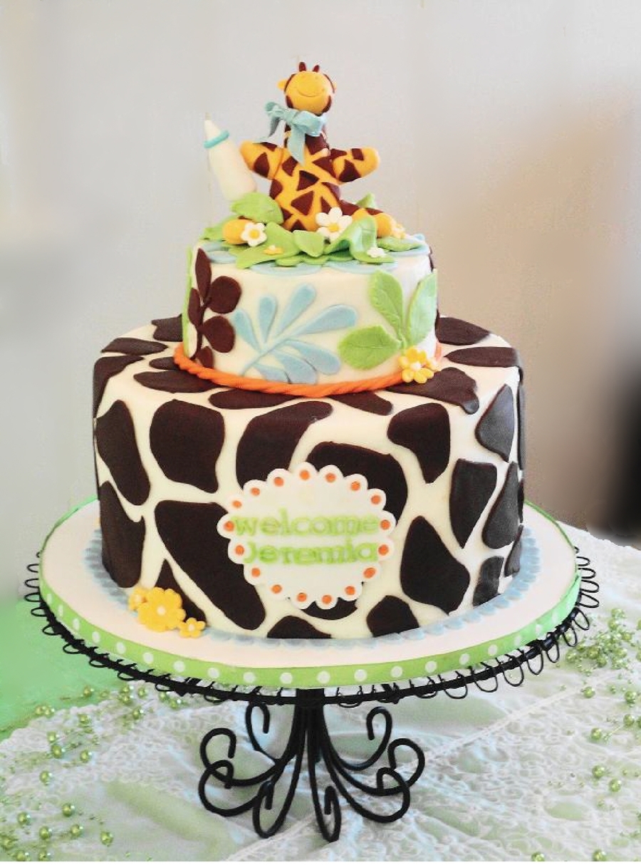 Baby Shower Giraffes Cake