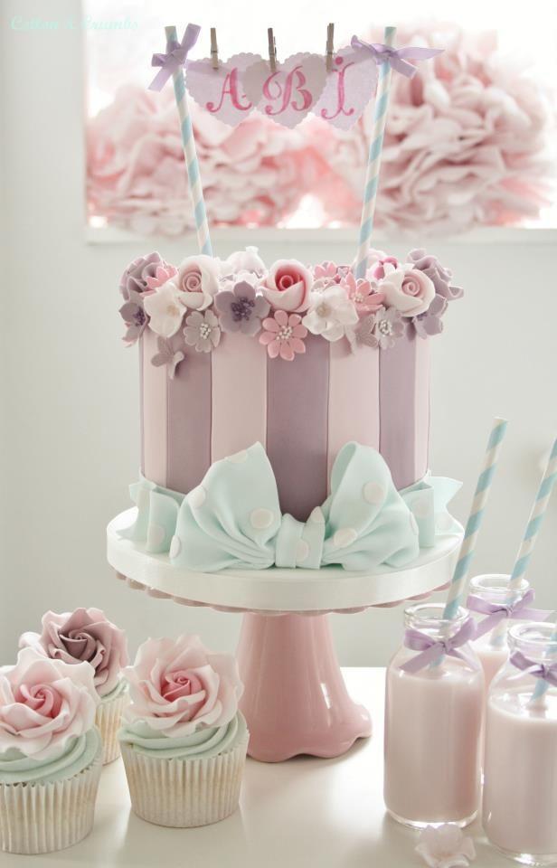 Beautiful Elegant Birthday Cakes