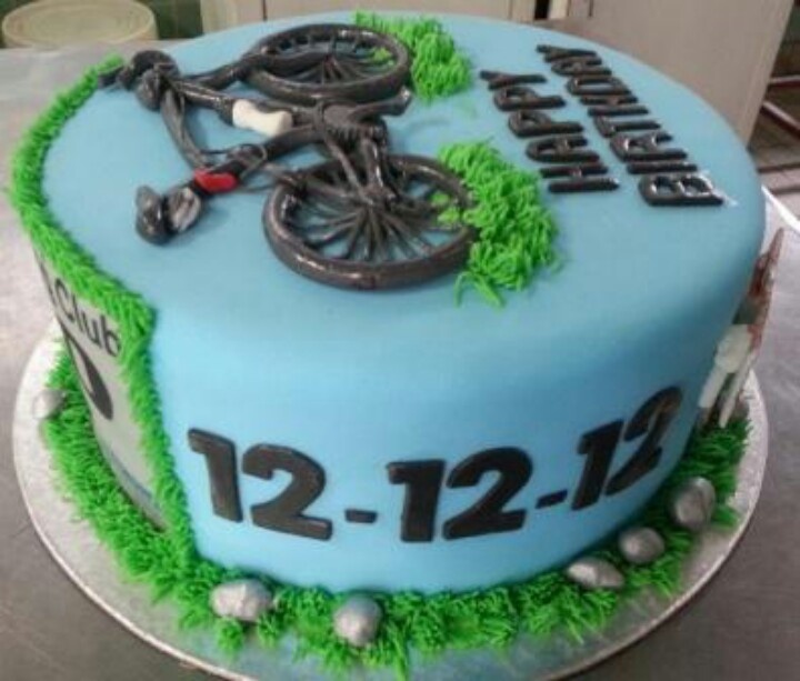 Bicycle Themed Birthday Cake