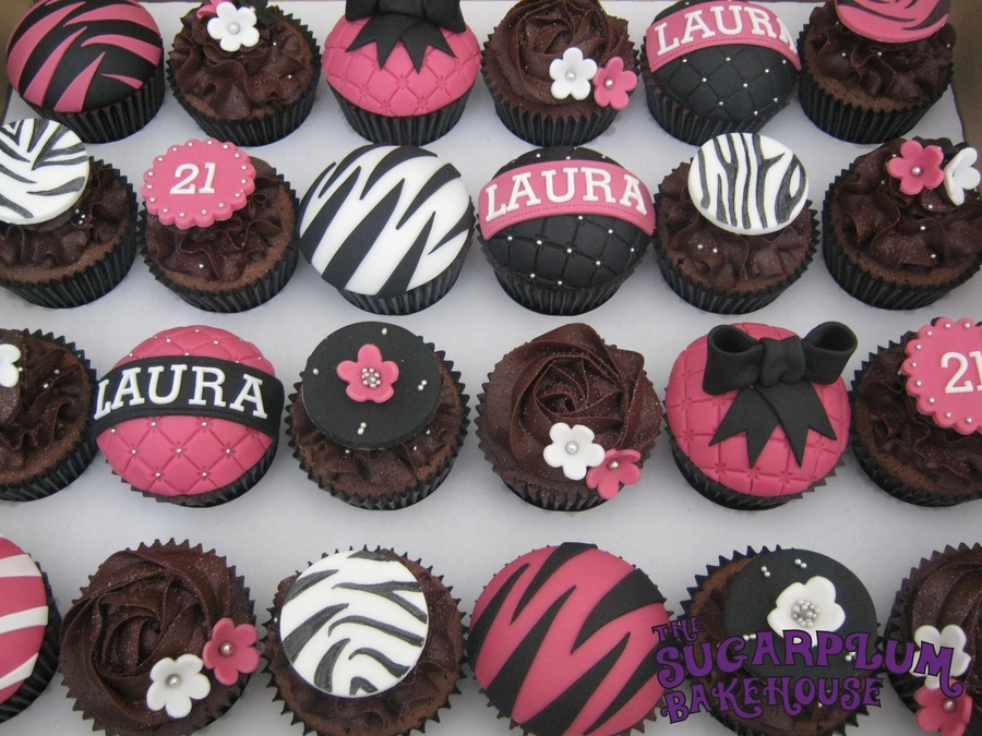 10 Photos of Cupcake Birthday Cakes Pink And Black