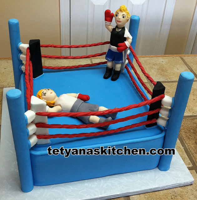 6 Photos of Happy Birthday Boxing Cakes