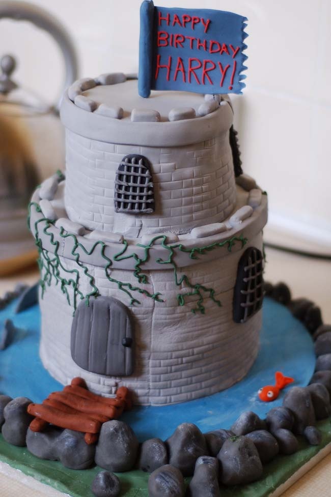 Castle Birthday Cakes