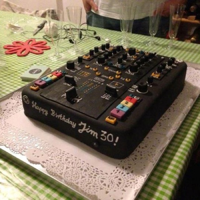 DJ Birthday Cake