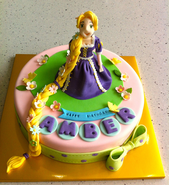 Rapunzel Cake