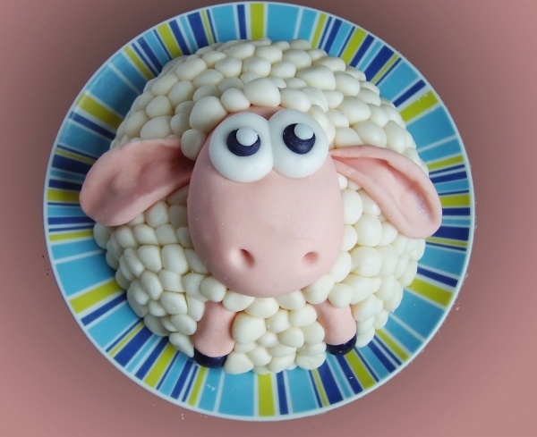 Shaun the Sheep Lamb Cake