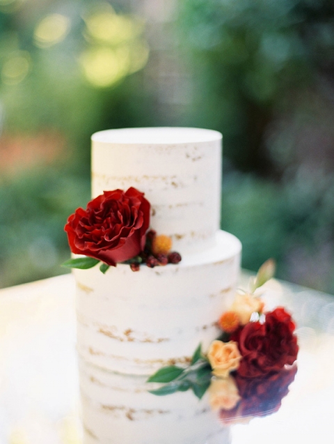 Simple Fall Wedding Cakes with Flowers