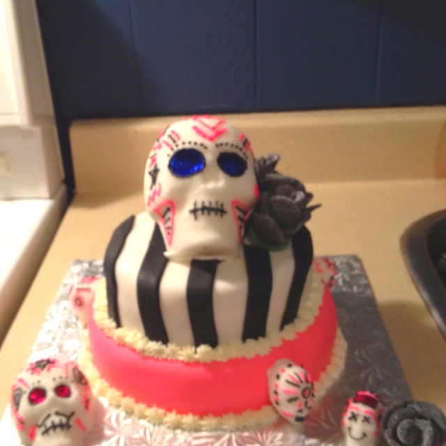 8 Photos of Valencia Birthday Cakes