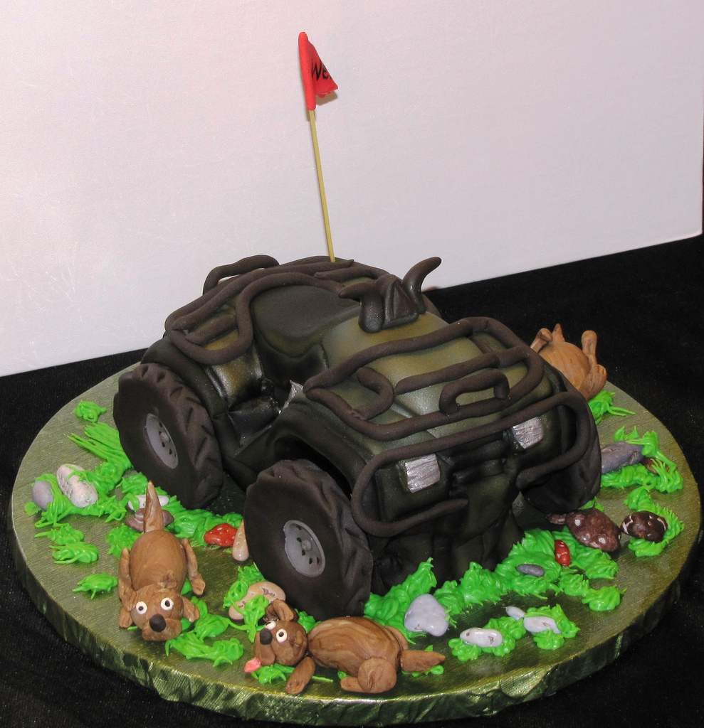 4 Wheeler Birthday Cake