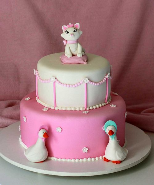 Aristocats Marie Birthday Cake