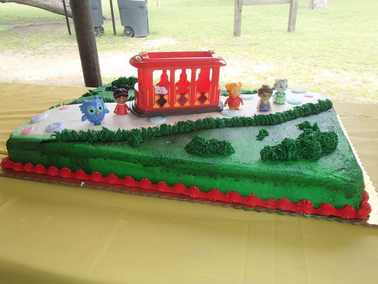 Daniel Tiger Birthday Cake