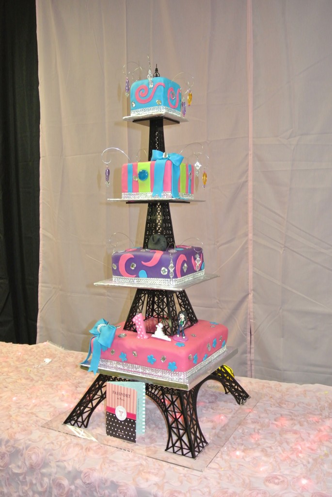 Eiffel Tower Cake Stand