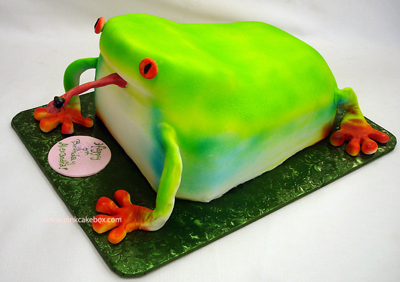 9 Photos of Tree Frog Birthday Cakes