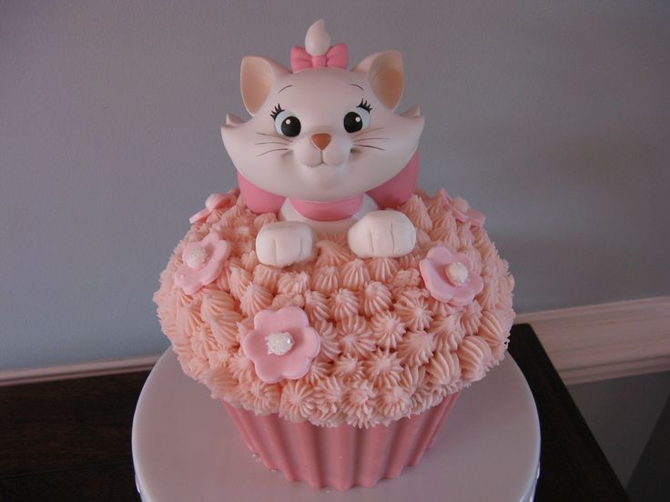 Marie Aristocats Cake