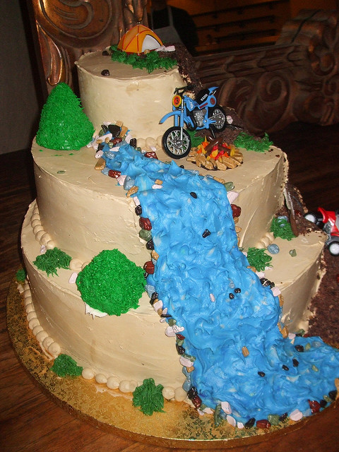 Outdoor Grooms Cake Camping